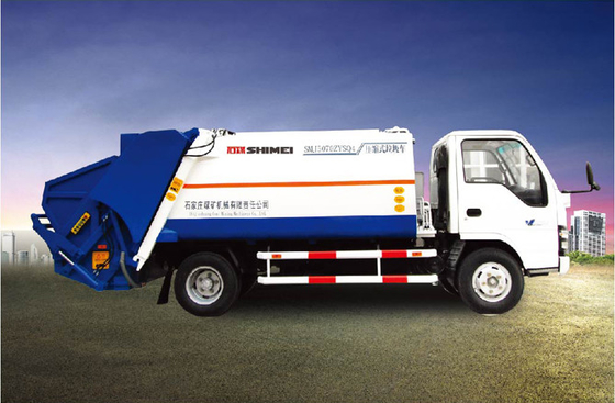 Garbage Compactor Truck